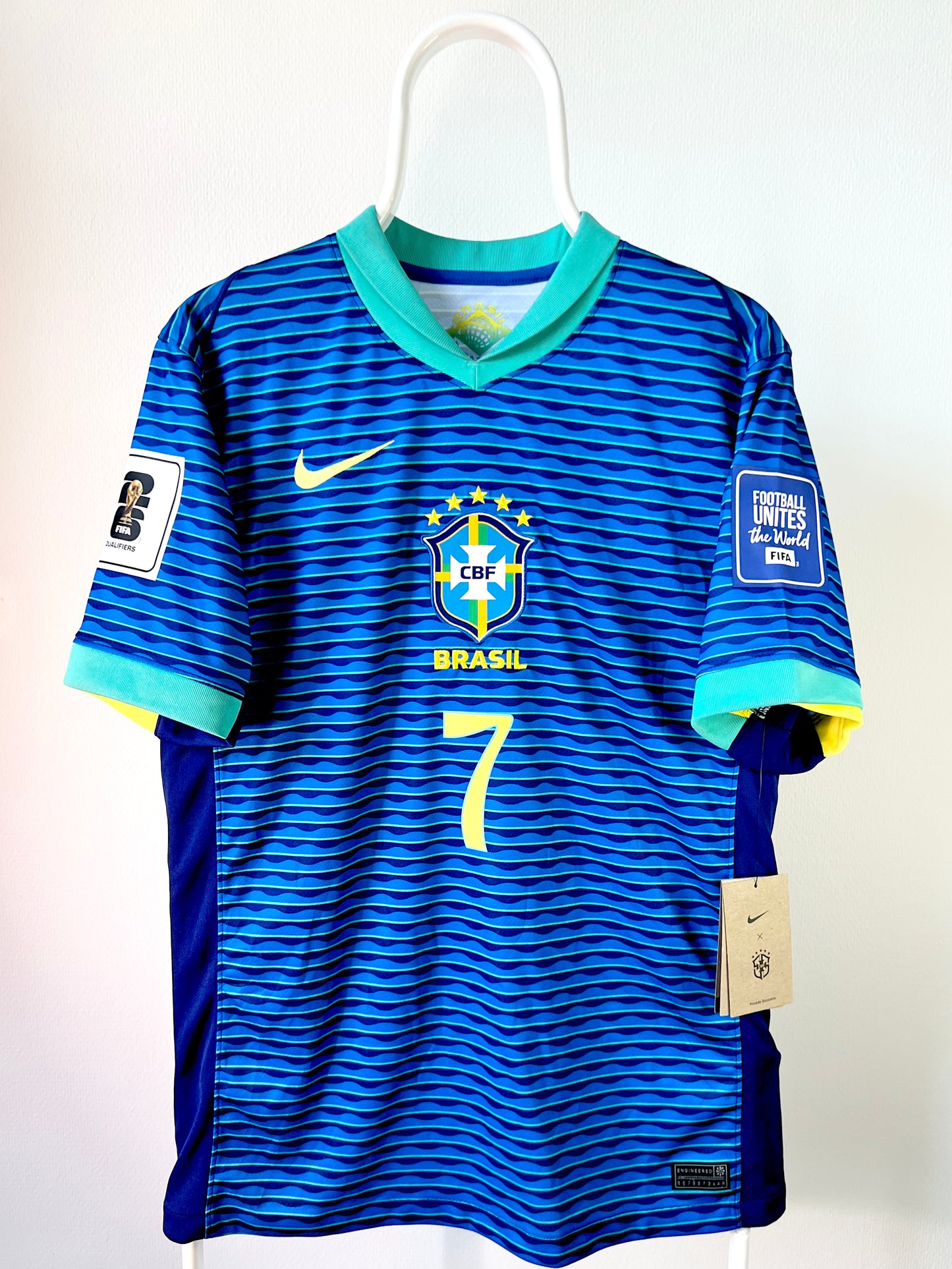 Vinicius Jr - Brasilien 2022. Str Medium