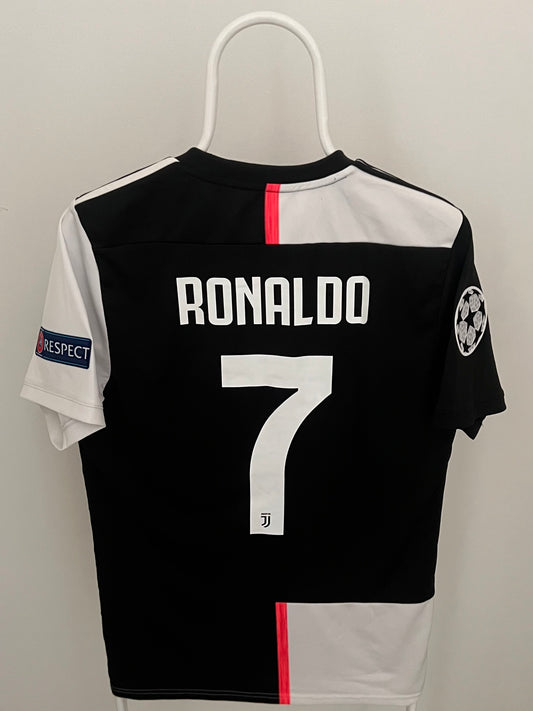 Ronaldo - Juventus 2019/2020. Str Medium