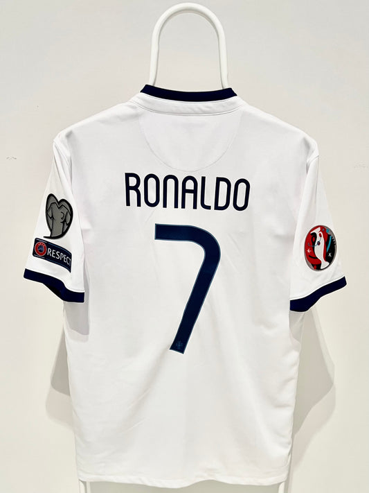 Ronaldo - Portugal 2014/2015. Str Medium