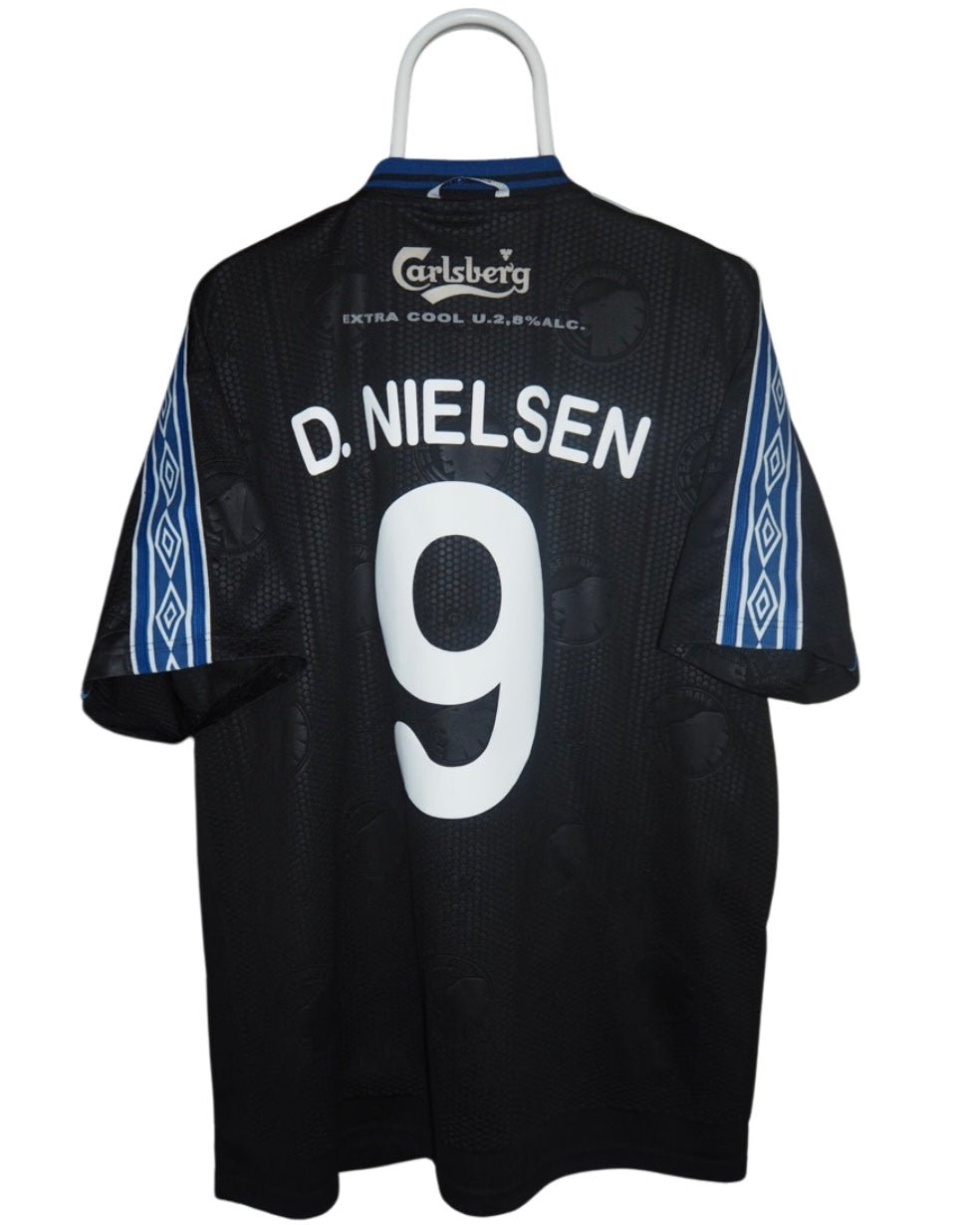 D. Nielsen - FC København 1999/2000. Str XL fodboldtrøje Wegoshirts