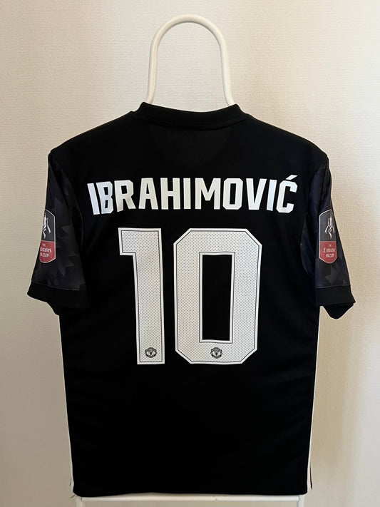 Ibrahimovic - Manchester United 2017/2018. Str Small fodboldtrøje Wegoshirts